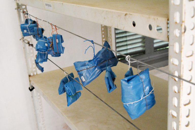  Thử nghiệm các chất ức chế ăn mòn - Thư viện