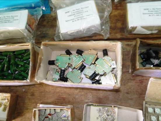 Thử nghiệm mẫu các linh kiện vô tuyến điện